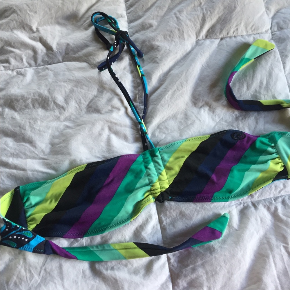 💜RIP CURL reversible bikini💜 - Picture 2 of 5